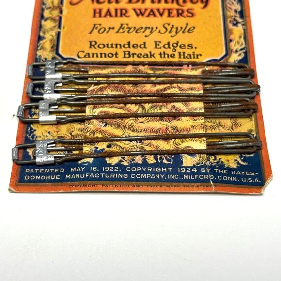 Antique/Vintage Set of 4 Flapper Hair Waver Clips 1922 Nell Brinkley on Card - Picture 3 of 10